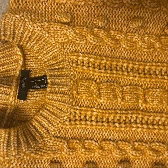 Yellow sweater - Picture 2 of 3